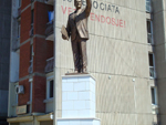 Bill Clinton statue on Bill Clinton Bulevard, Prishtina, Kosovo photo