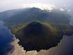  Babuyan Volcano, Indonesia, volcano photo