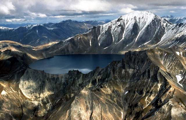  Khangar VOlcano, Russia, Volcano photo