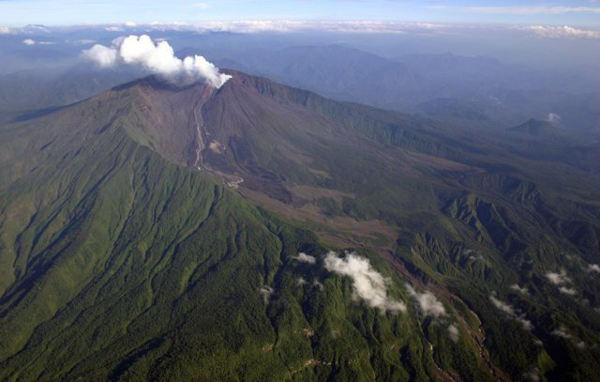 Reventador volcano, Ecuador, Volcano photo